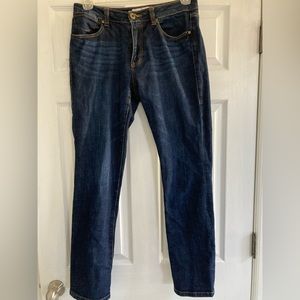 Cabi High Straight Jeans! Size 6